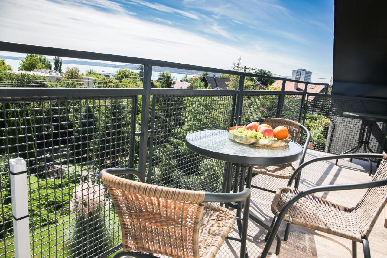 Balkon Apartmanhaz Panzio Balatonfüred Εξωτερικό φωτογραφία
