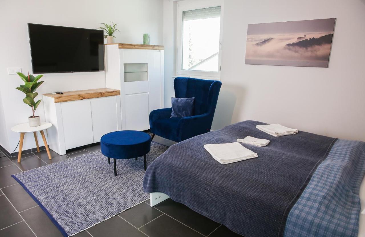 Balkon Apartmanhaz Panzio Balatonfüred Εξωτερικό φωτογραφία