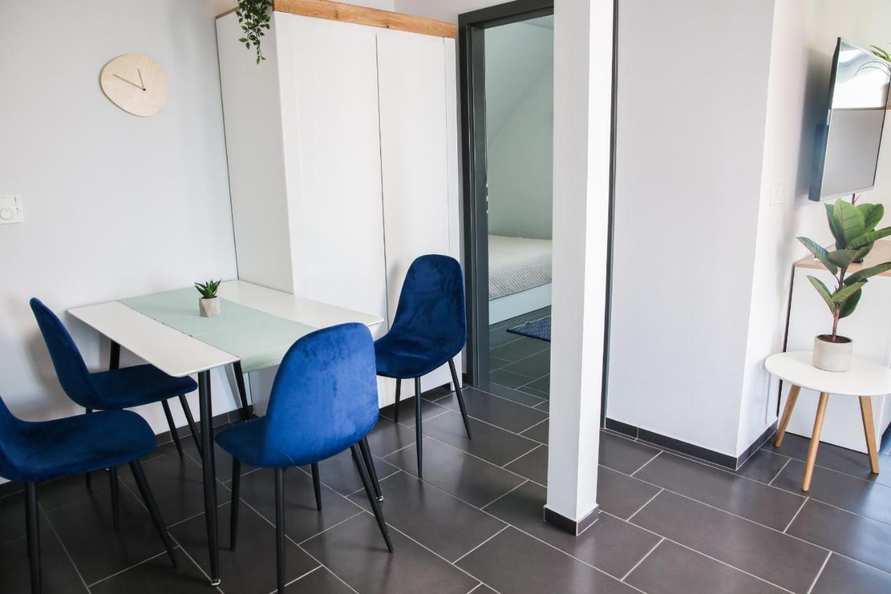 Balkon Apartmanhaz Panzio Balatonfüred Εξωτερικό φωτογραφία