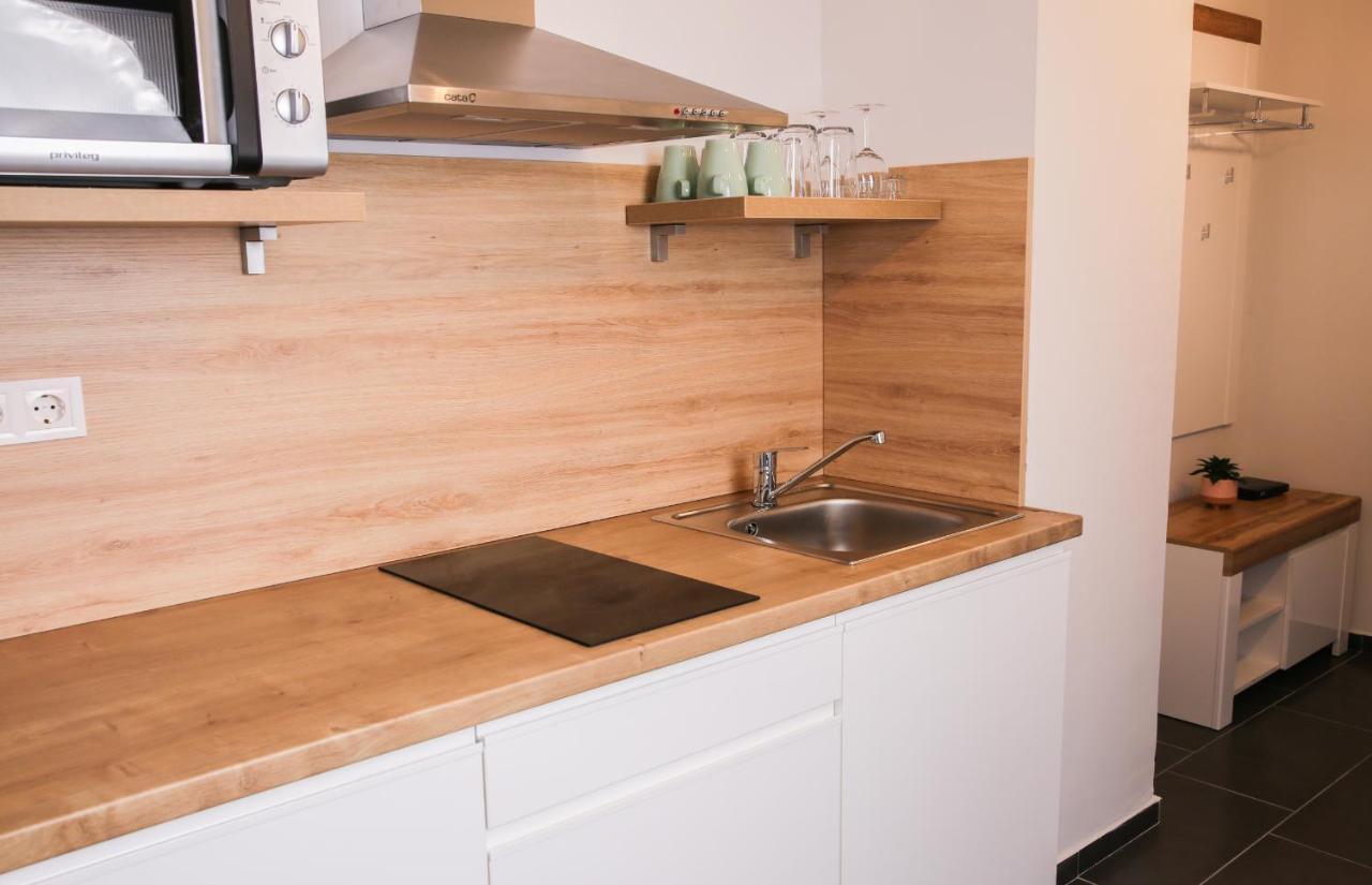 Balkon Apartmanhaz Panzio Balatonfüred Εξωτερικό φωτογραφία
