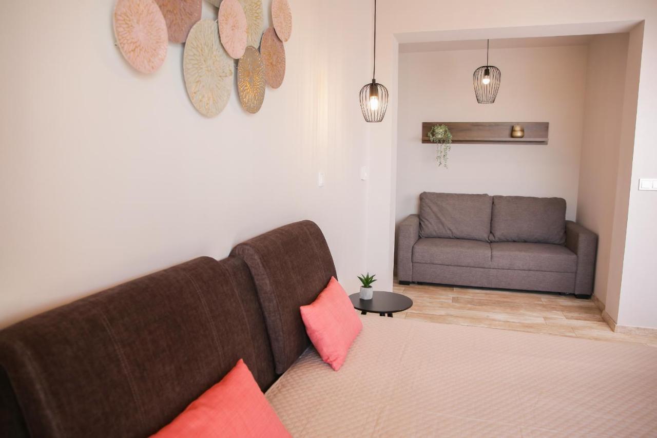 Balkon Apartmanhaz Panzio Balatonfüred Εξωτερικό φωτογραφία