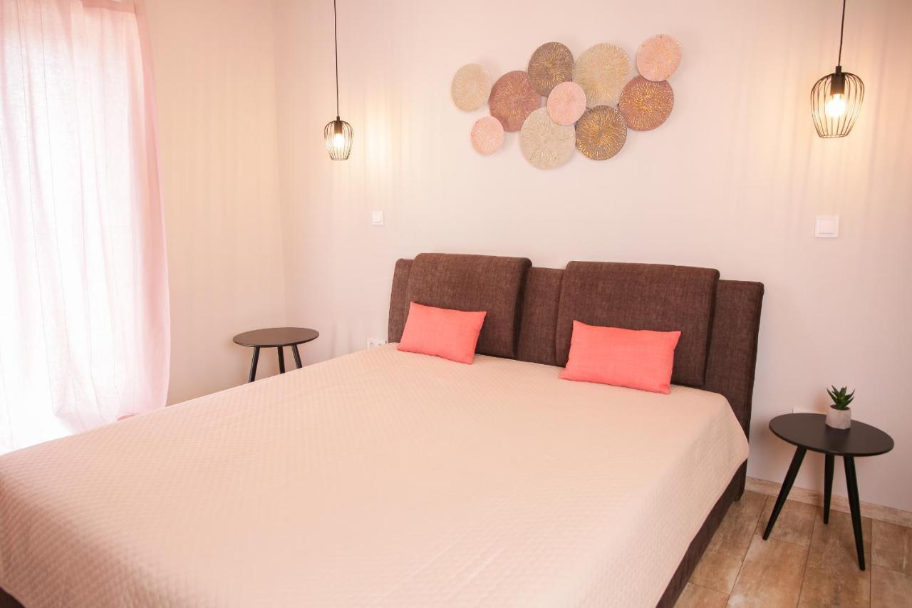 Balkon Apartmanhaz Panzio Balatonfüred Εξωτερικό φωτογραφία