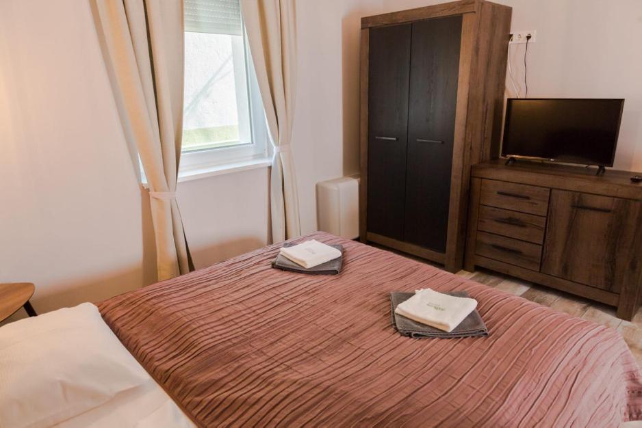Balkon Apartmanhaz Panzio Balatonfüred Εξωτερικό φωτογραφία