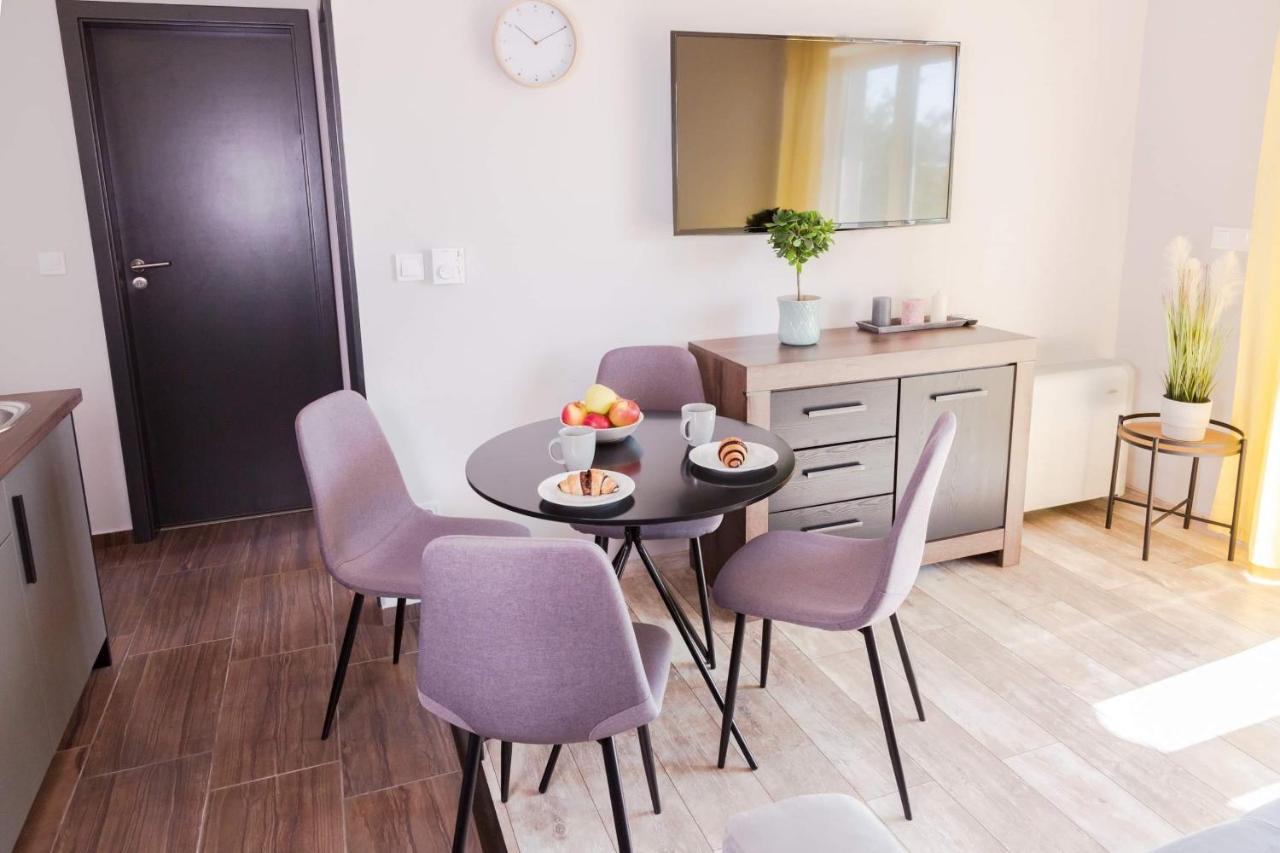 Balkon Apartmanhaz Panzio Balatonfüred Εξωτερικό φωτογραφία