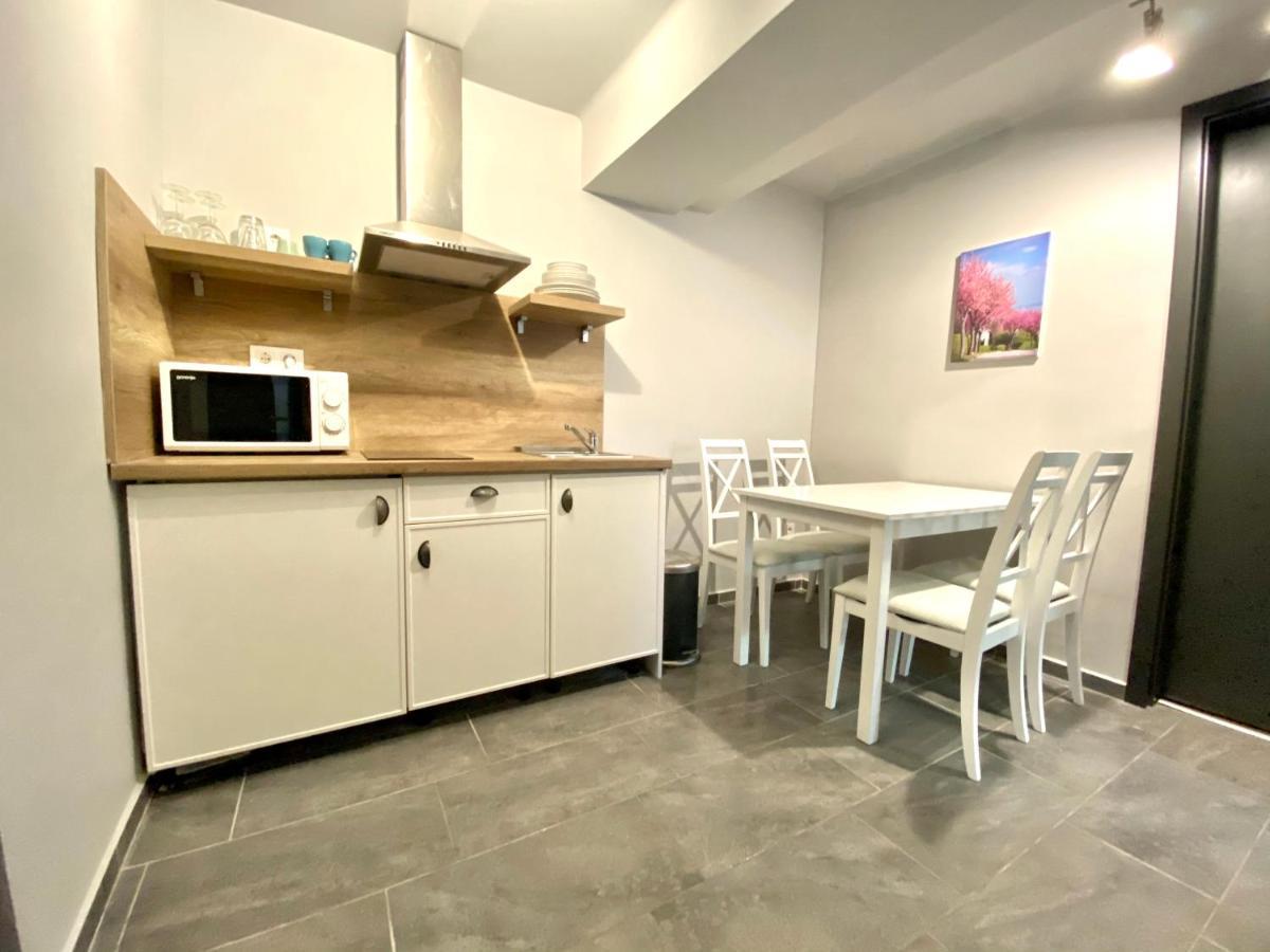 Balkon Apartmanhaz Panzio Balatonfüred Εξωτερικό φωτογραφία