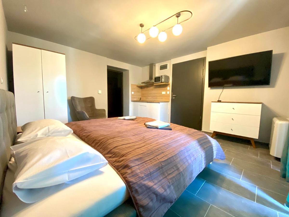 Balkon Apartmanhaz Panzio Balatonfüred Εξωτερικό φωτογραφία